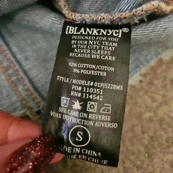 Blank NYC Women's Light Wash Distressed Denim Jacket S - Picture 11 of 15